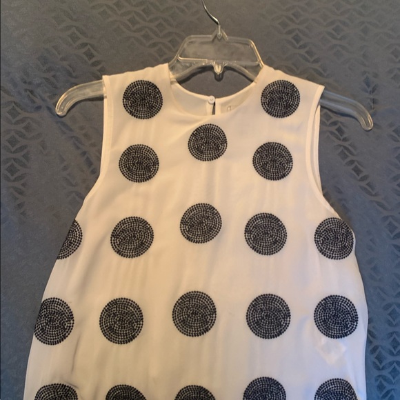 H&M Sleeveless White Polk Dot Blouse | Size 4 - Picture 3 of 14